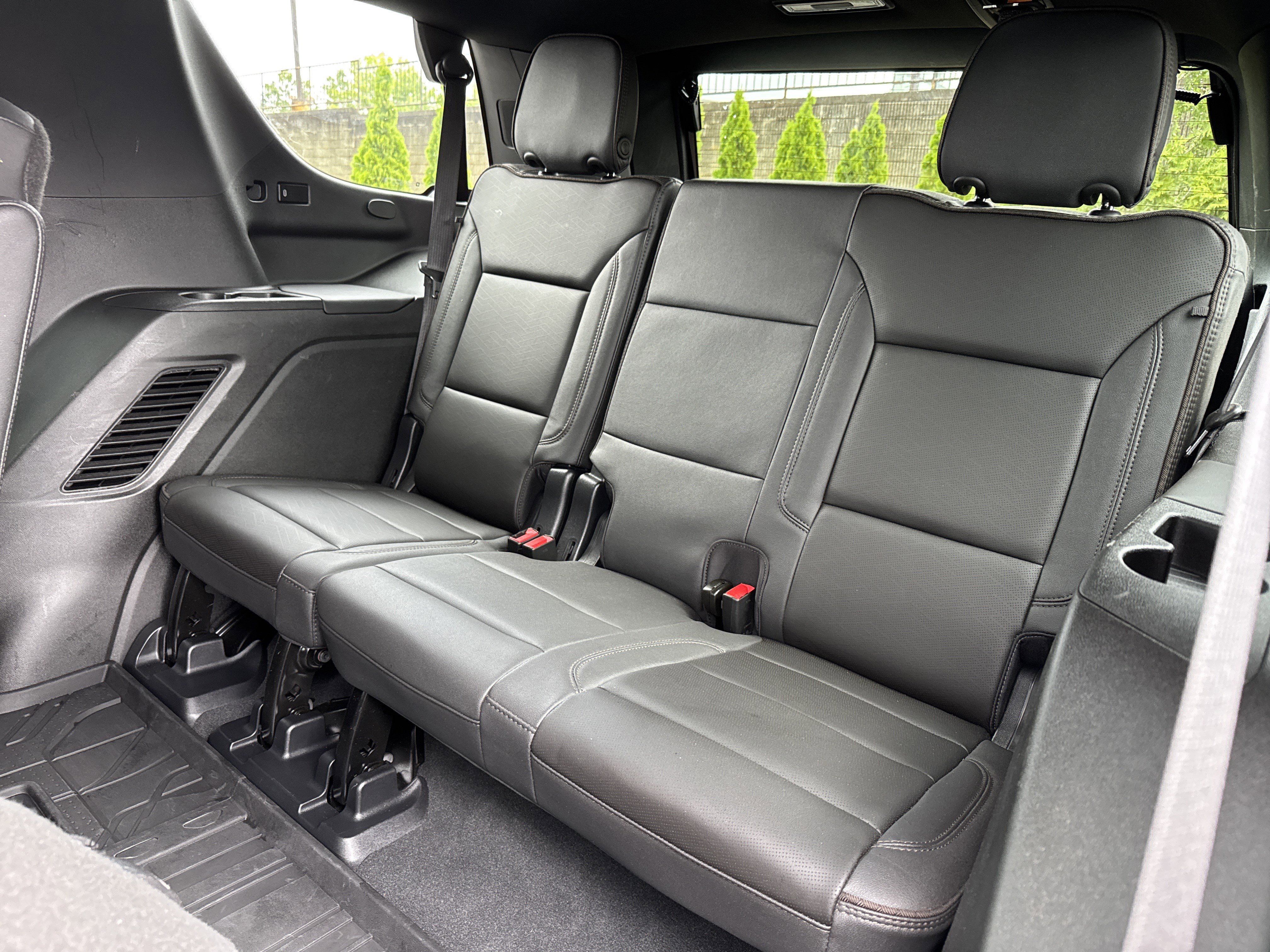 Used 2023 Chevrolet Tahoe High Country w/ Advanced Technology Package AWD/4WD image 37