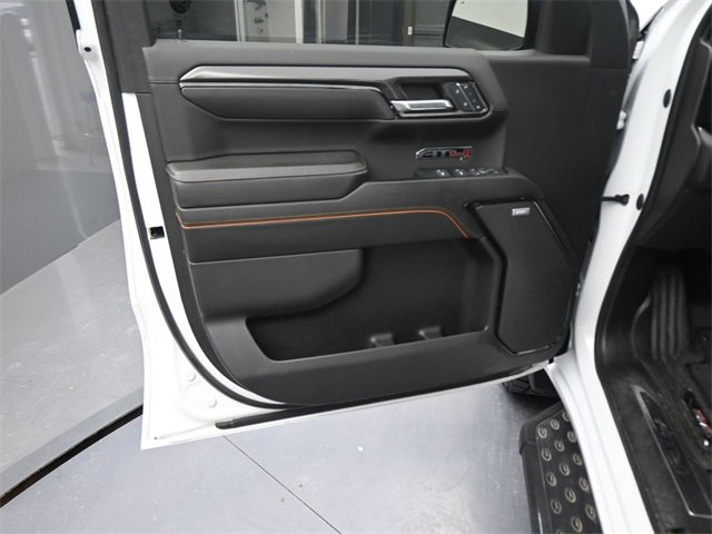 Used 2023 GMC Sierra 1500 AT4 w/ AT4 Preferred Package image 17