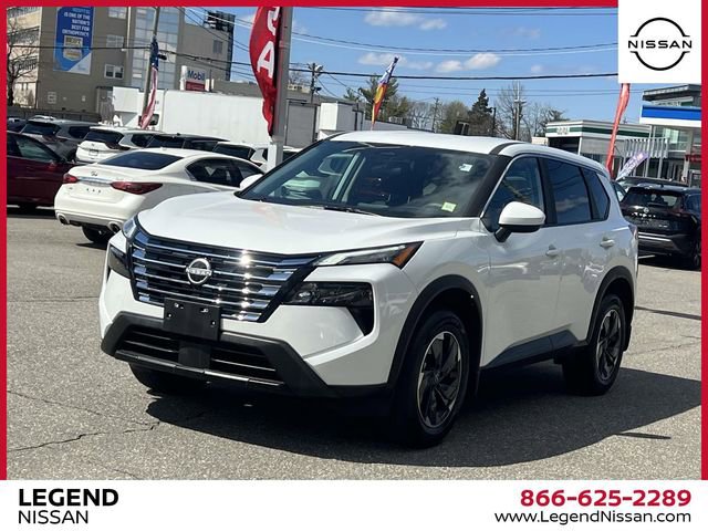 Used 2025 Nissan Rogue SV image 4