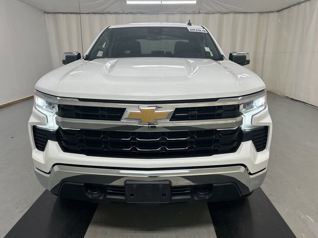Certified 2024 Chevrolet Silverado 1500 LT AWD/4WD image 3