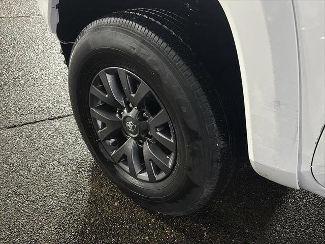 Certified 2023 Toyota Tacoma SR5 image 10