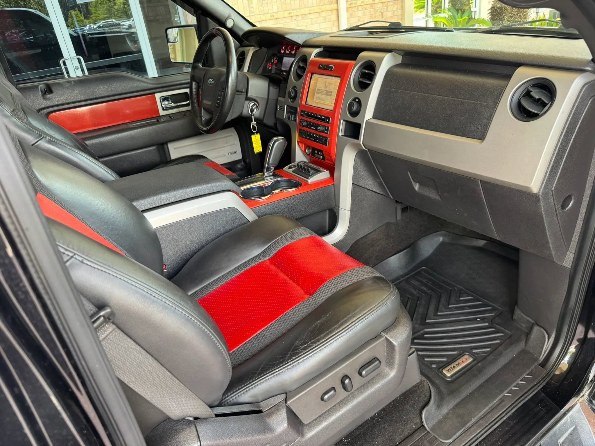 Used 2011 Ford F150 Raptor w/ Raptor Luxury Pkg AWD/4WD image 27