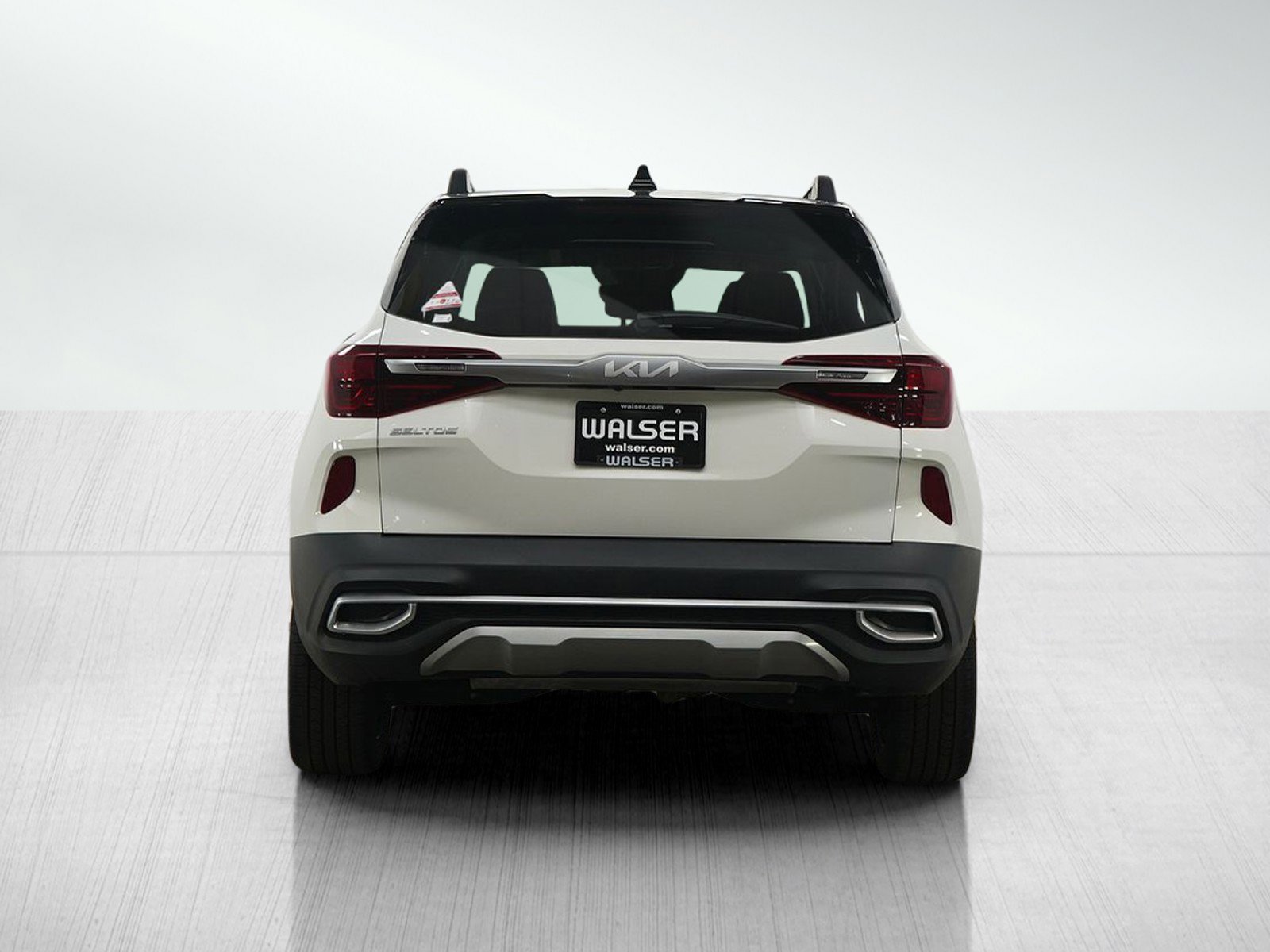 Used 2023 Kia Seltos Nightfall Edition image 4