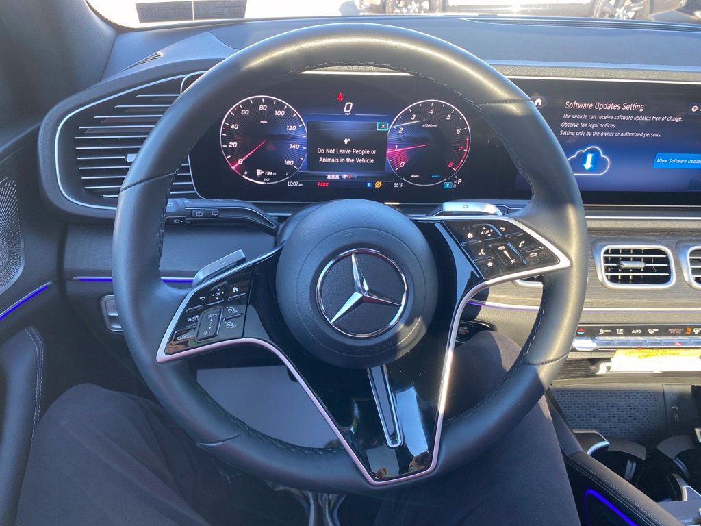 New 2026 Mercedes-Benz GLS 580 4MATIC image 25