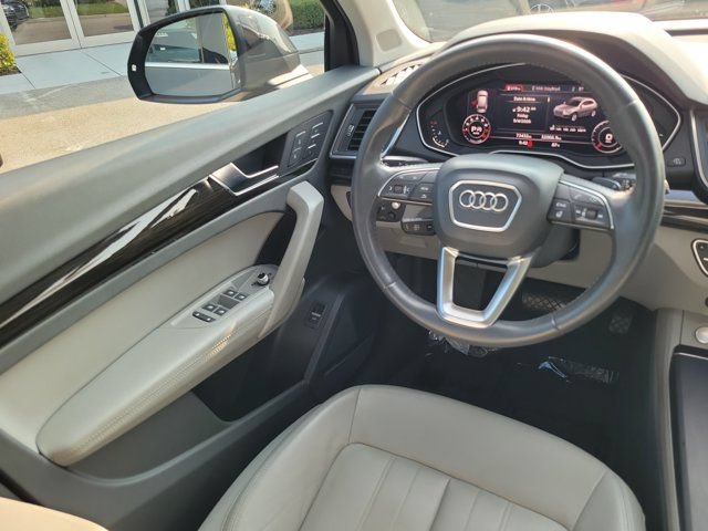 Used 2019 Audi Q5 Prestige w/ Prestige Package AWD/4WD image 13