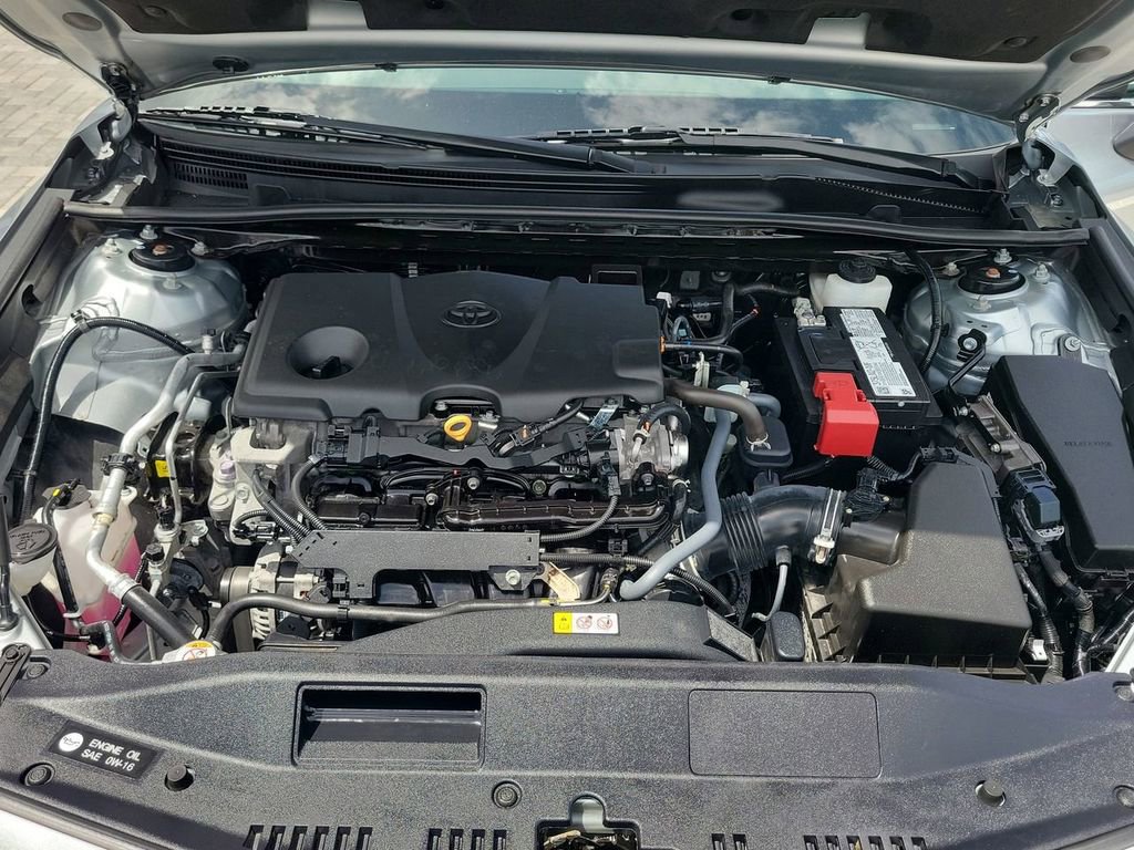 Used 2023 Toyota Camry LE AWD/4WD image 28