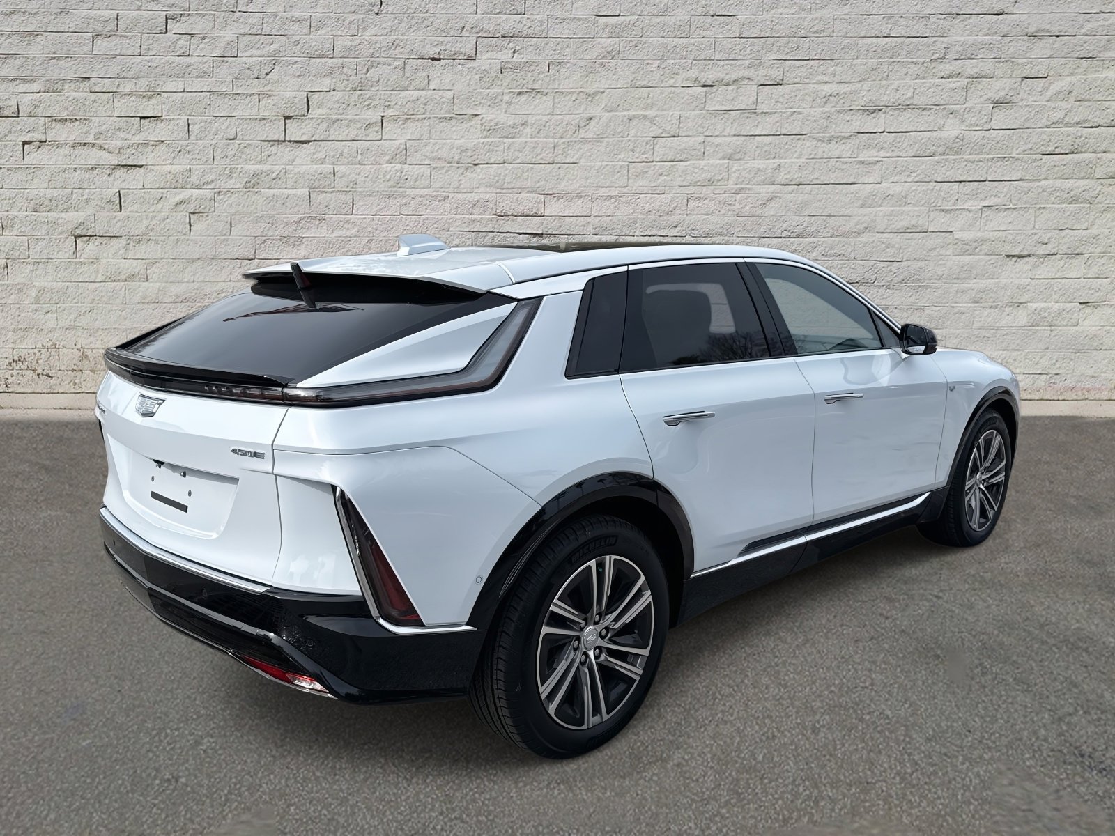 New 2026 Cadillac Lyriq Luxury image 5