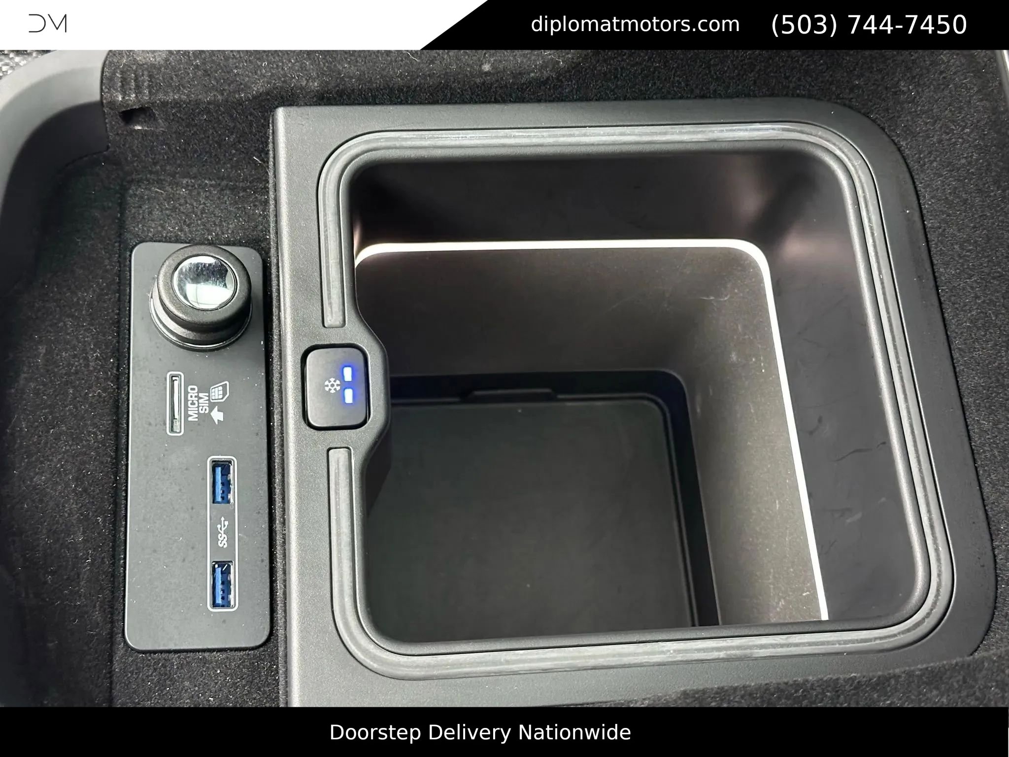 Used 2020 Land Rover Range Rover Sport SVR image 39