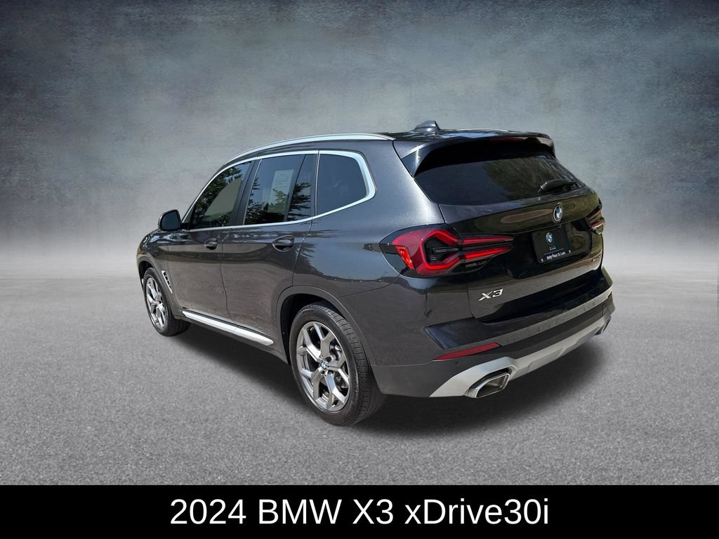 Used 2024 BMW X3 xDrive30i AWD/4WD image 3