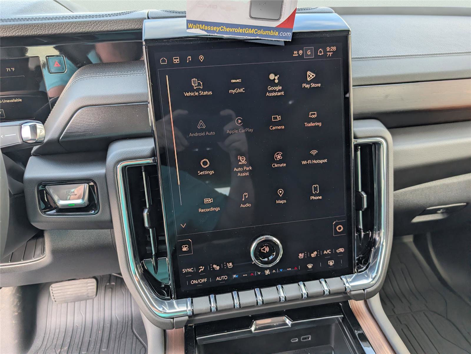 New 2026 GMC Yukon XL Denali w/ Sun & Power Step Package image 34