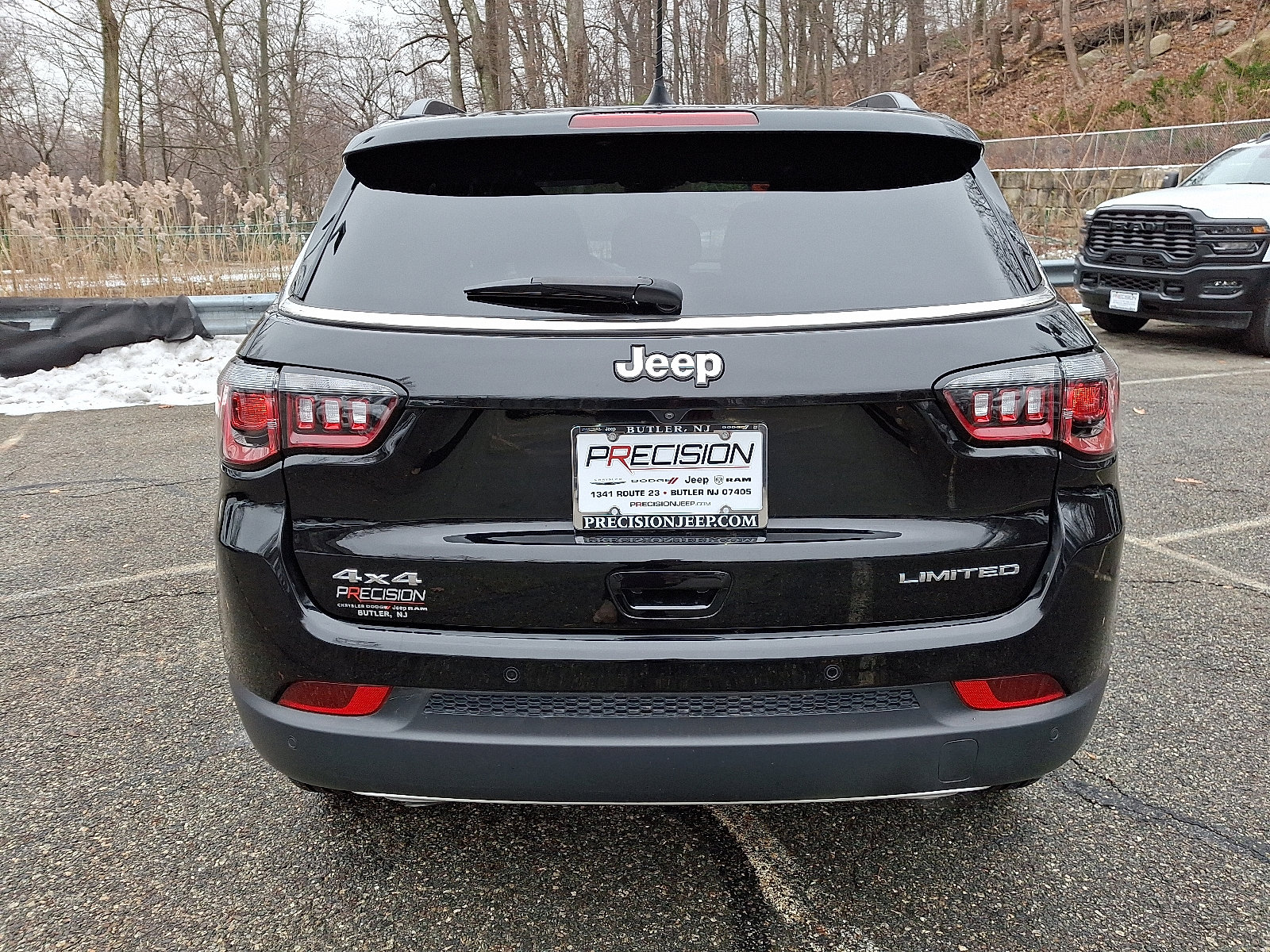 Certified 2023 Jeep Compass Limited image 6