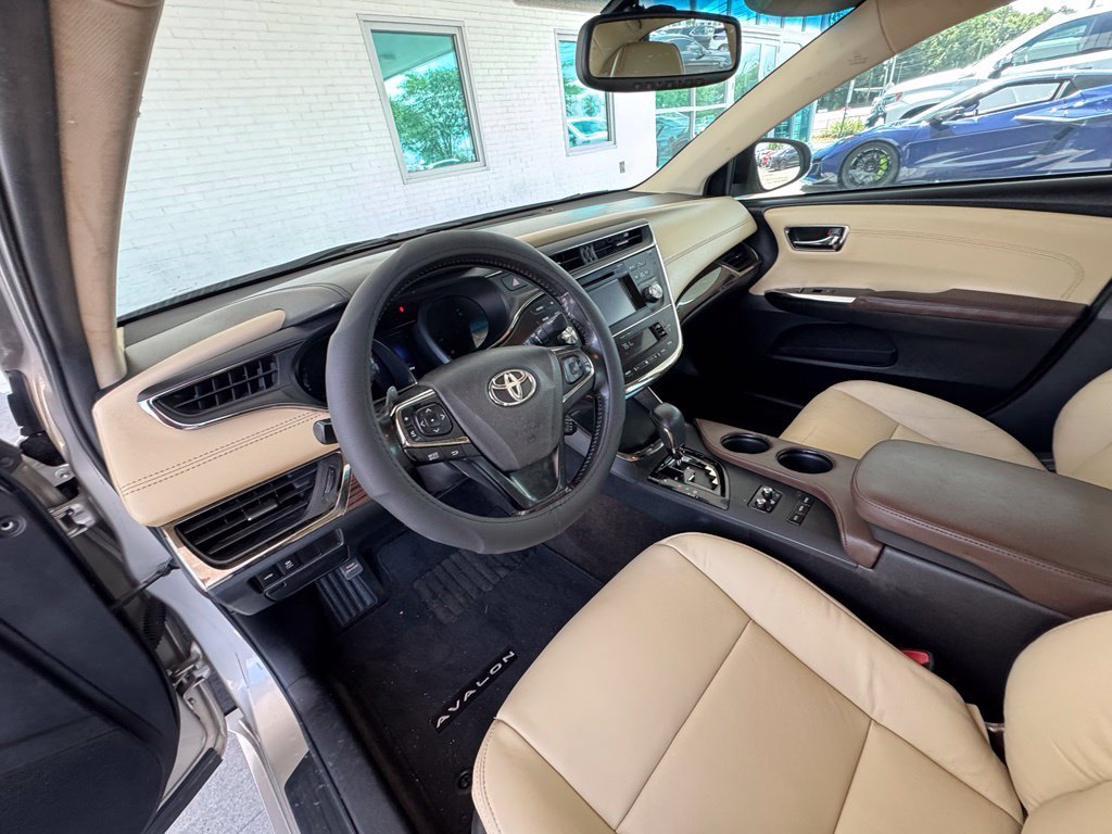 Used 2015 Toyota Avalon XLE Premium FWD image 12