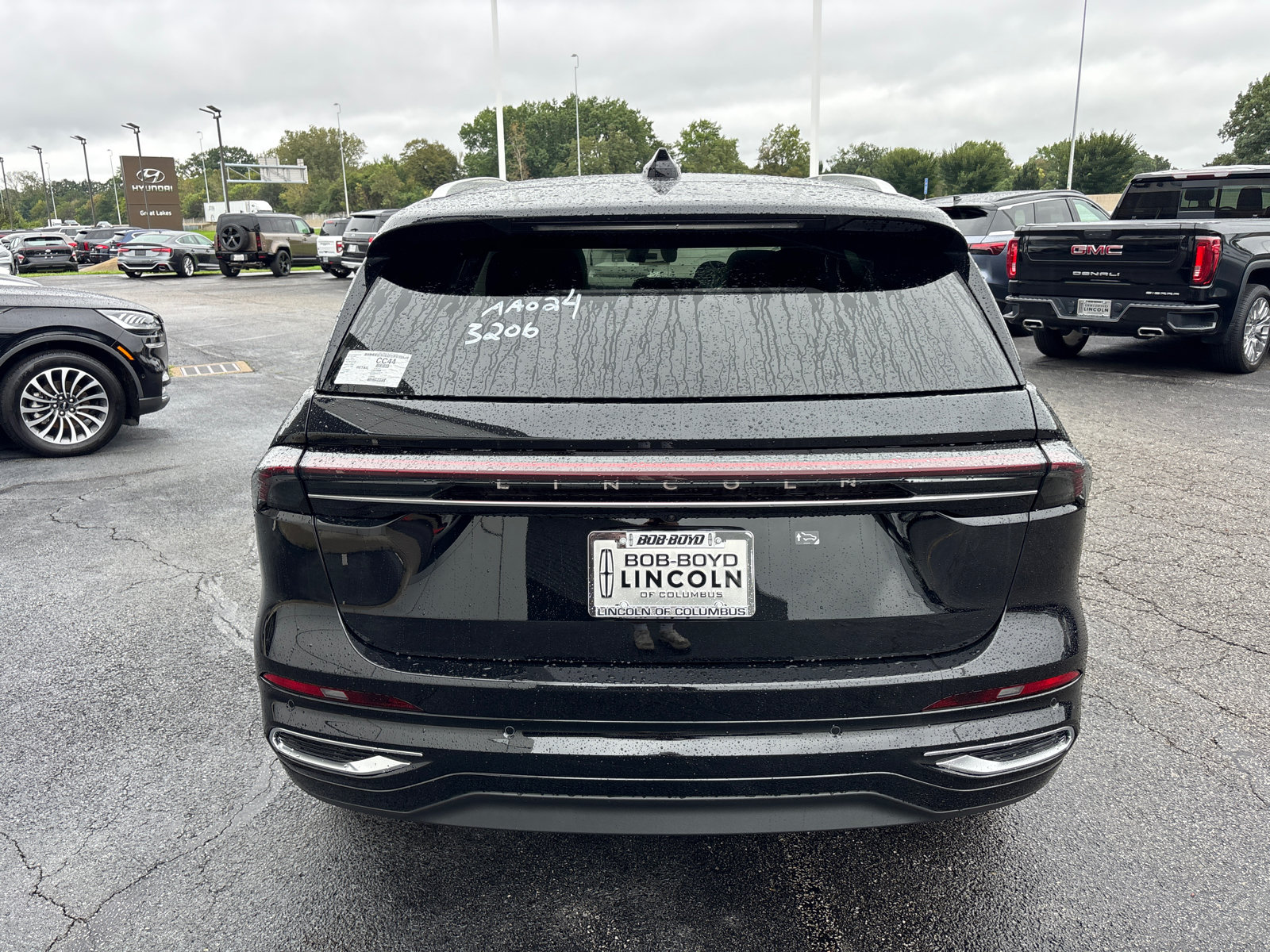 New 2026 Lincoln Nautilus Reserve AWD/4WD image 6