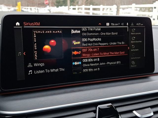 Used 2023 BMW 530i xDrive w/ Premium Package image 20