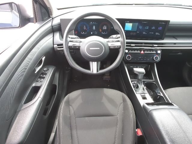 Used 2025 Hyundai Tucson SEL image 13