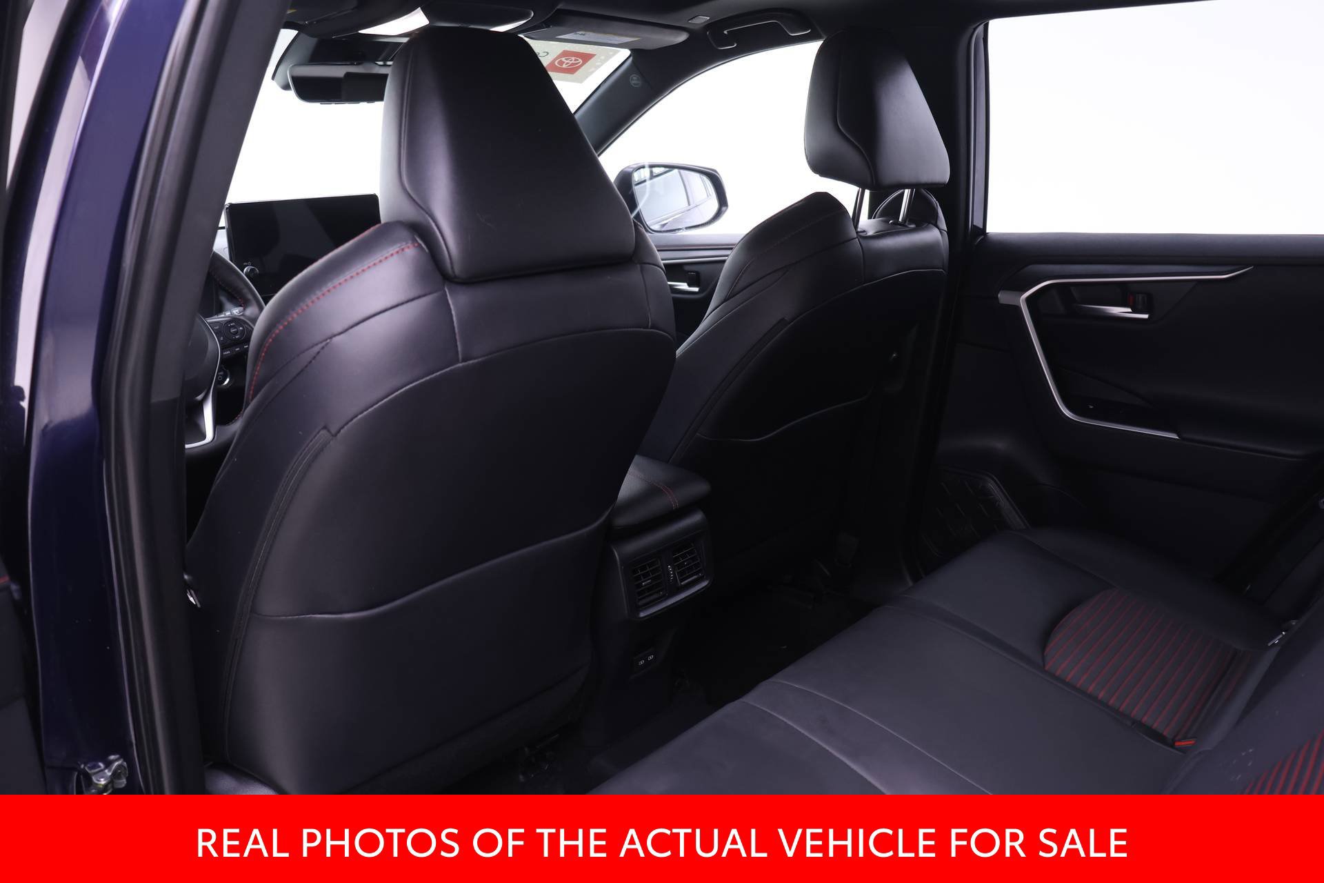 Certified 2025 Toyota RAV4 XSE w/ Weather Package AWD/4WD image 11