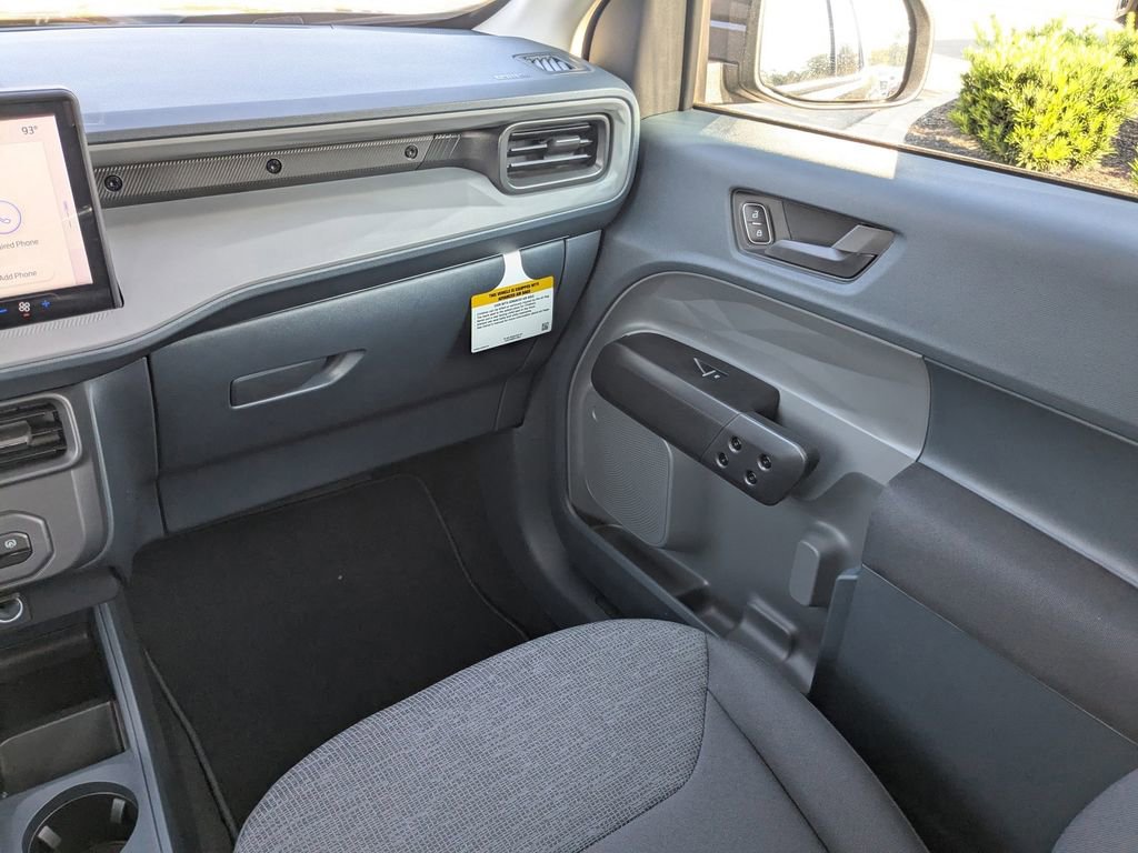 New 2025 Ford Maverick XL image 21