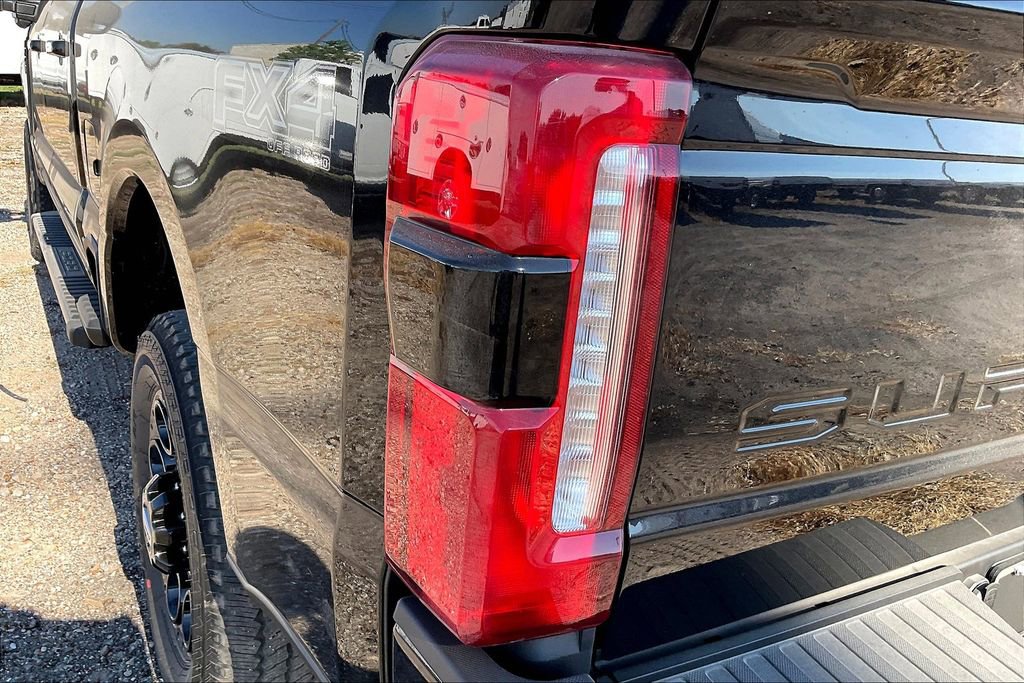 New 2026 Ford F250 XLT w/ XLT Premium Package image 14