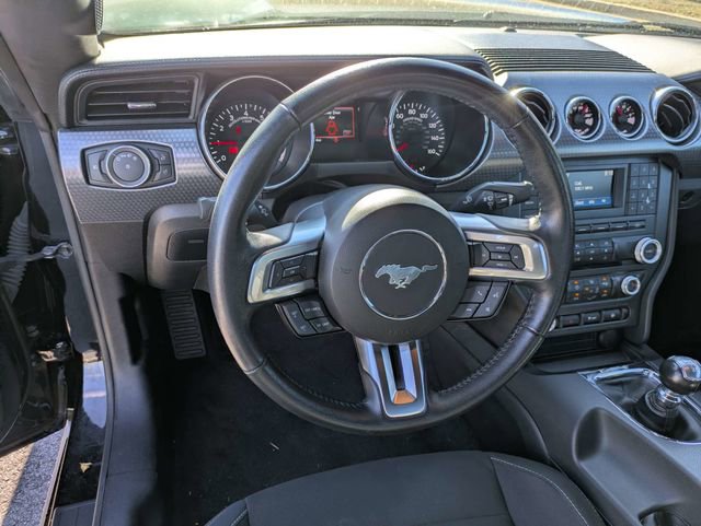 Used 2017 Ford Mustang GT w/ GT Performance Package RWD image 16