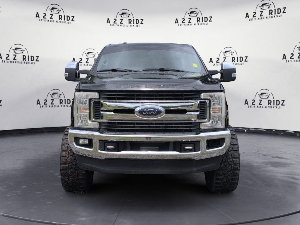 Used 2017 Ford F250 XLT w/ XLT Premium Package AWD/4WD image 2
