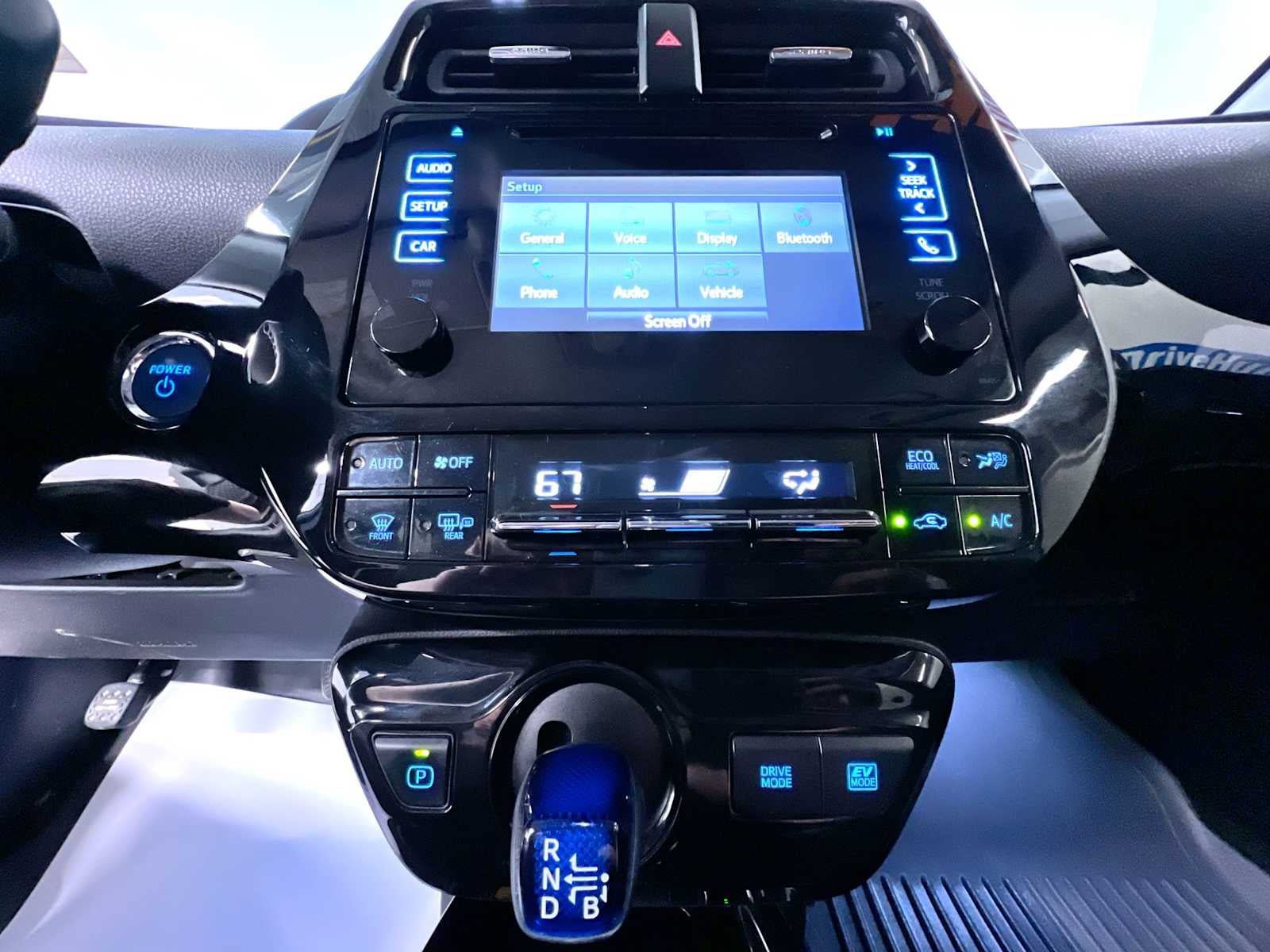 Used 2019 Toyota Prius XLE w/ Advanced Technology Package AWD/4WD image 27