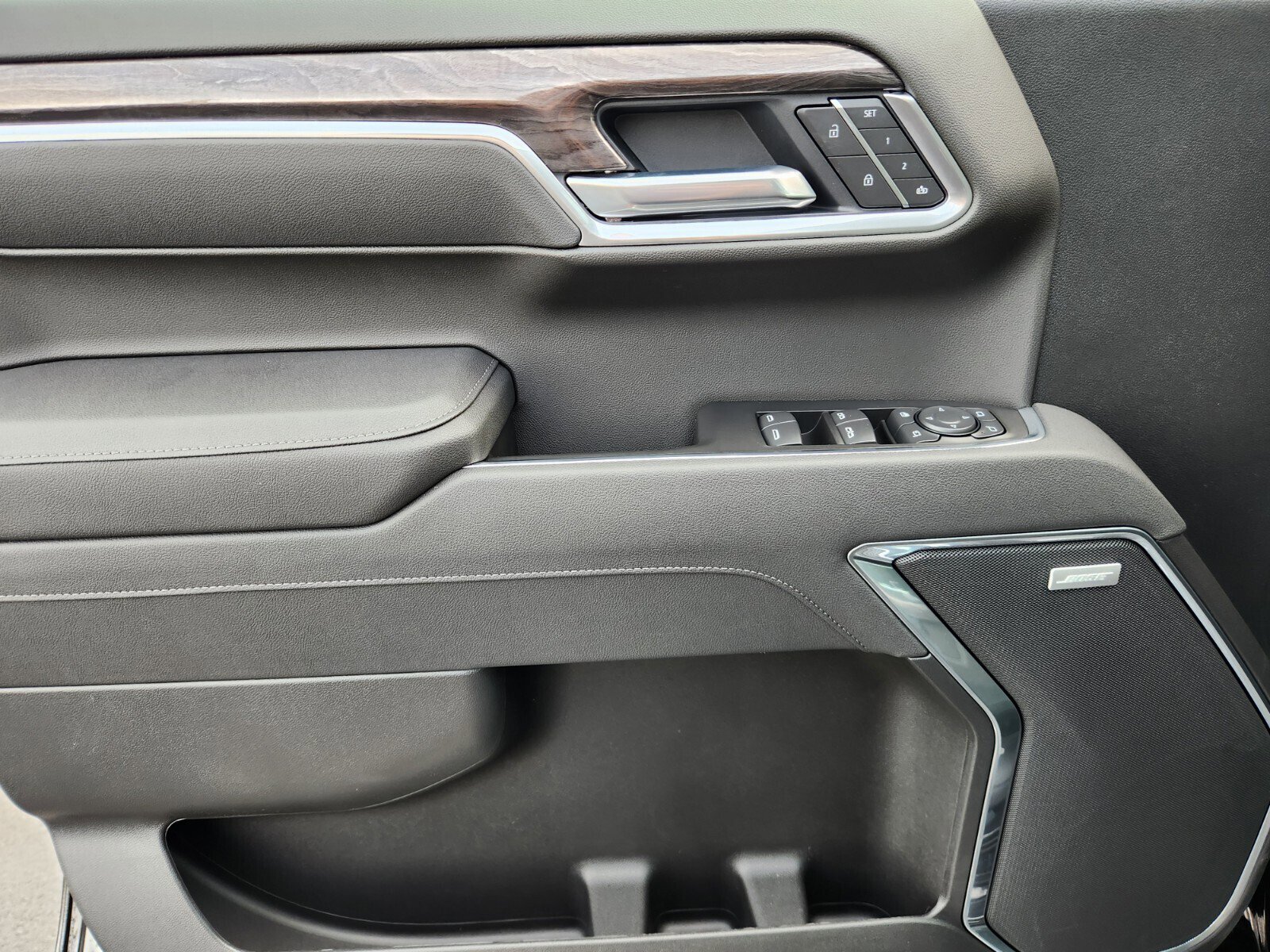 New 2026 Chevrolet Silverado 1500 LTZ w/ Technology Package image 13