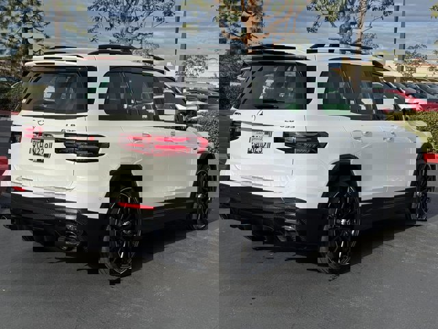 Used 2024 Mercedes-Benz GLB 35 AMG 4MATIC image 11