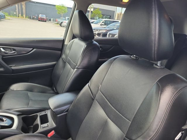 Used 2015 Nissan Rogue SL w/ SL Premium Package AWD/4WD image 18