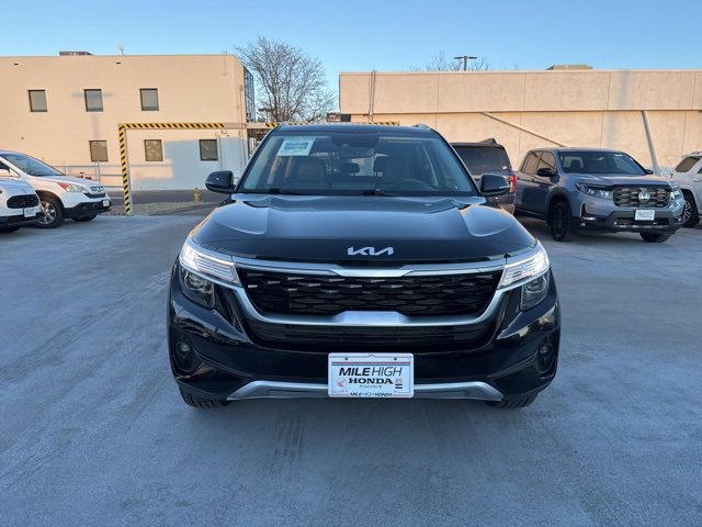 Used 2023 Kia Seltos S image 3