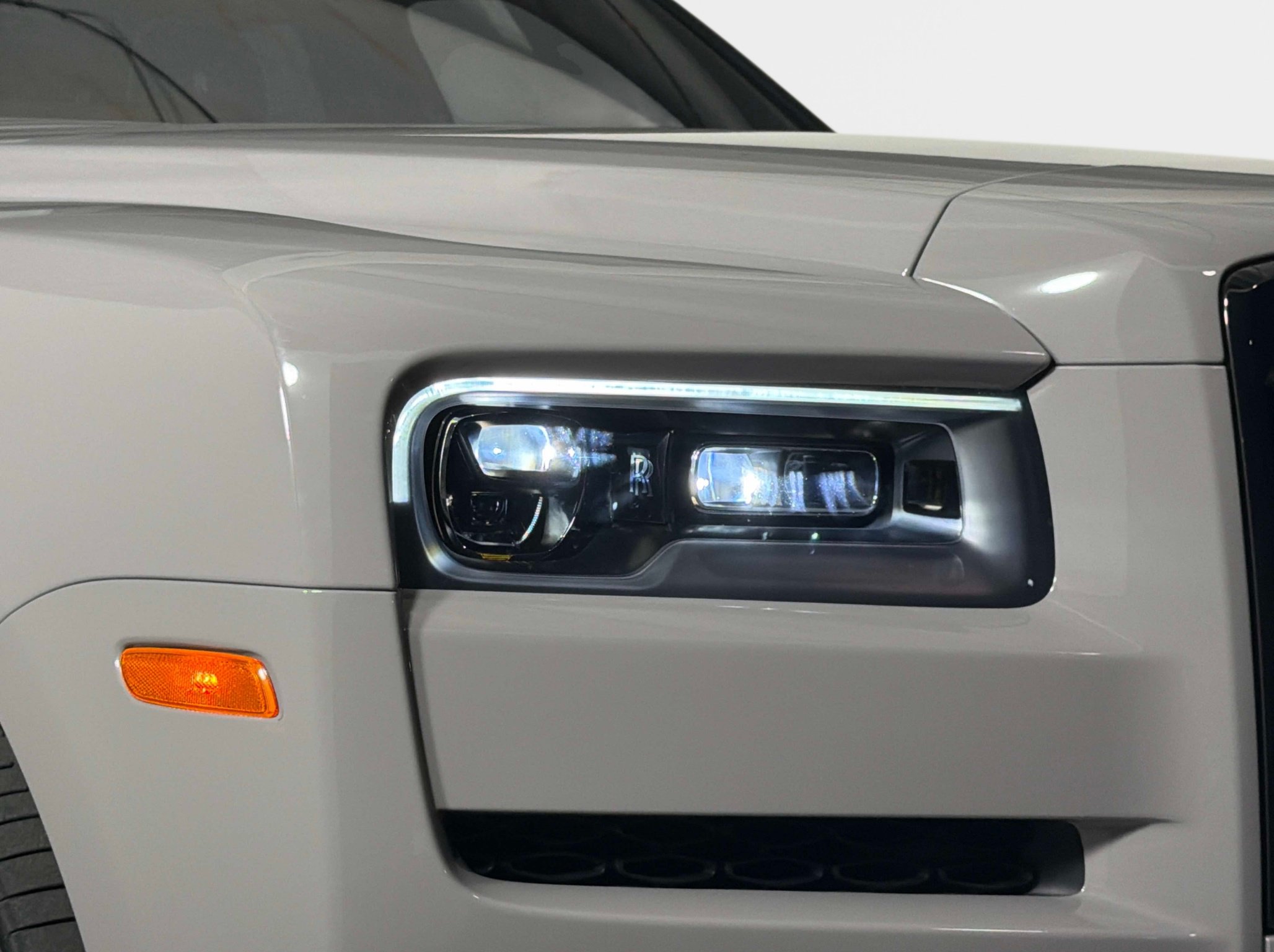 Used 2024 Rolls-Royce Cullinan Black Badge AWD/4WD image 12