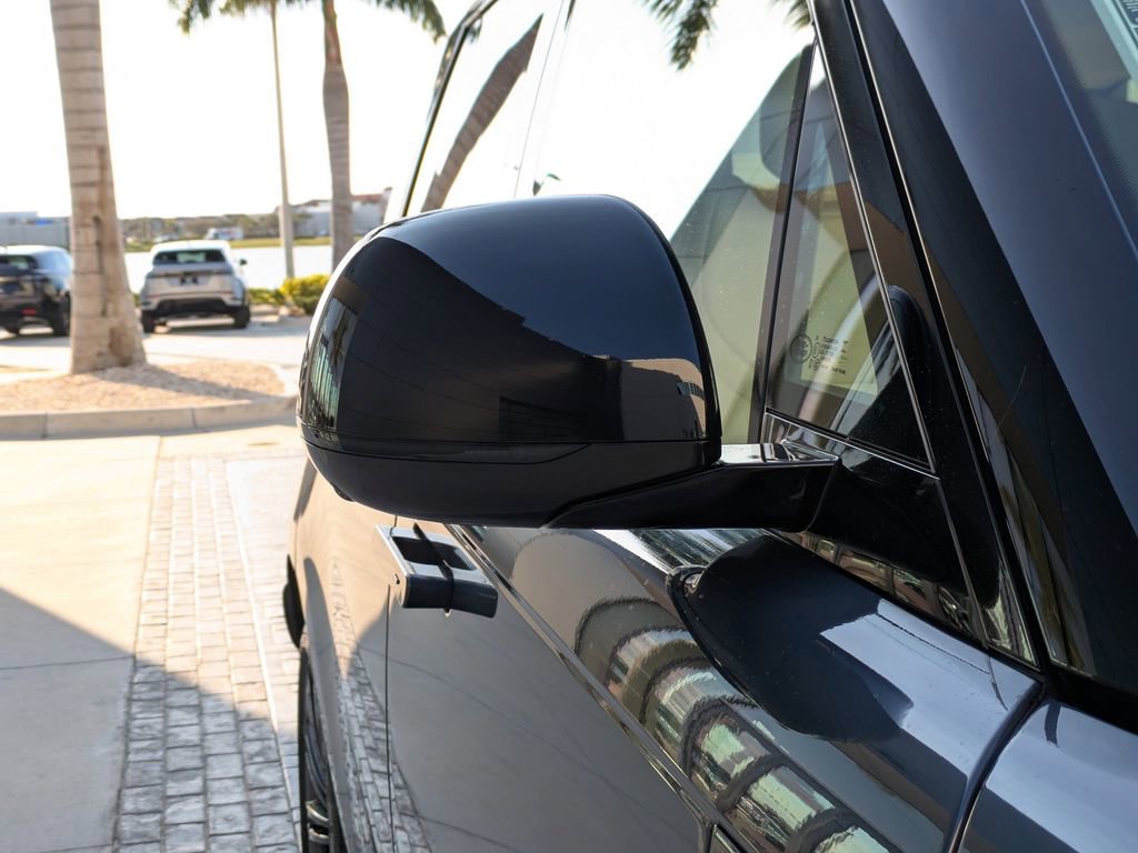 New 2026 Land Rover Range Rover Autobiography image 11