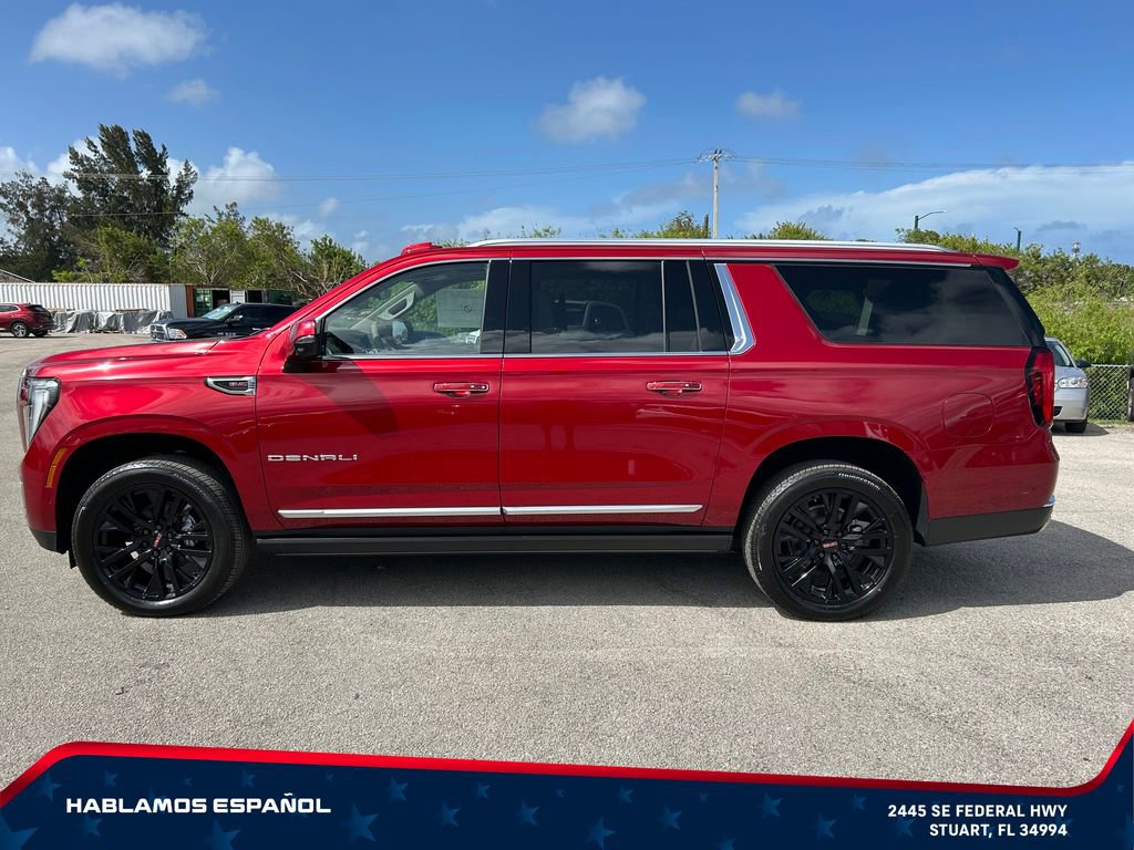 New 2026 GMC Yukon XL Denali w/ Denali Reserve Package AWD/4WD image 4
