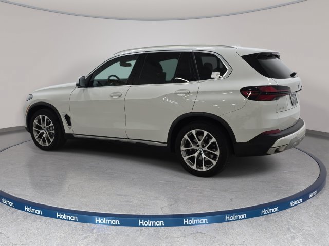 Certified 2024 BMW X5 xDrive40i w/ Premium Package AWD/4WD image 7
