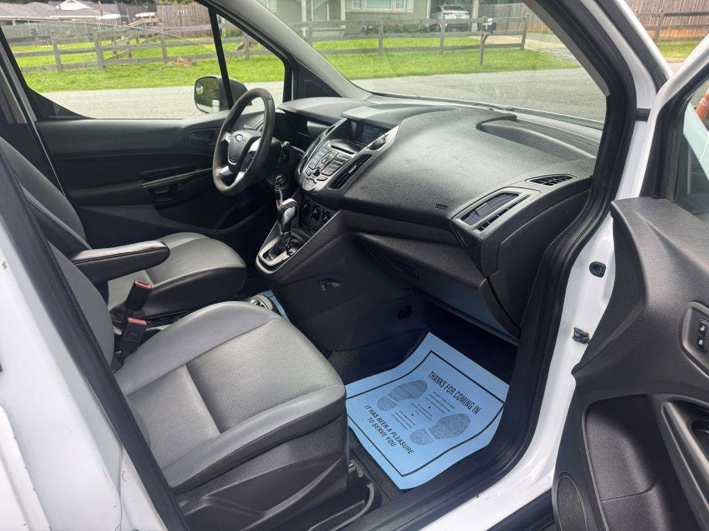 Used 2014 Ford Transit Connect XL FWD image 4