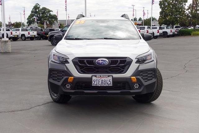 Used 2025 Subaru Outback Wilderness AWD/4WD image 3
