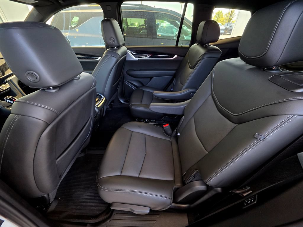 Used 2025 Cadillac XT6 Premium Luxury w/ LPO, Floor Liner Package AWD/4WD image 55