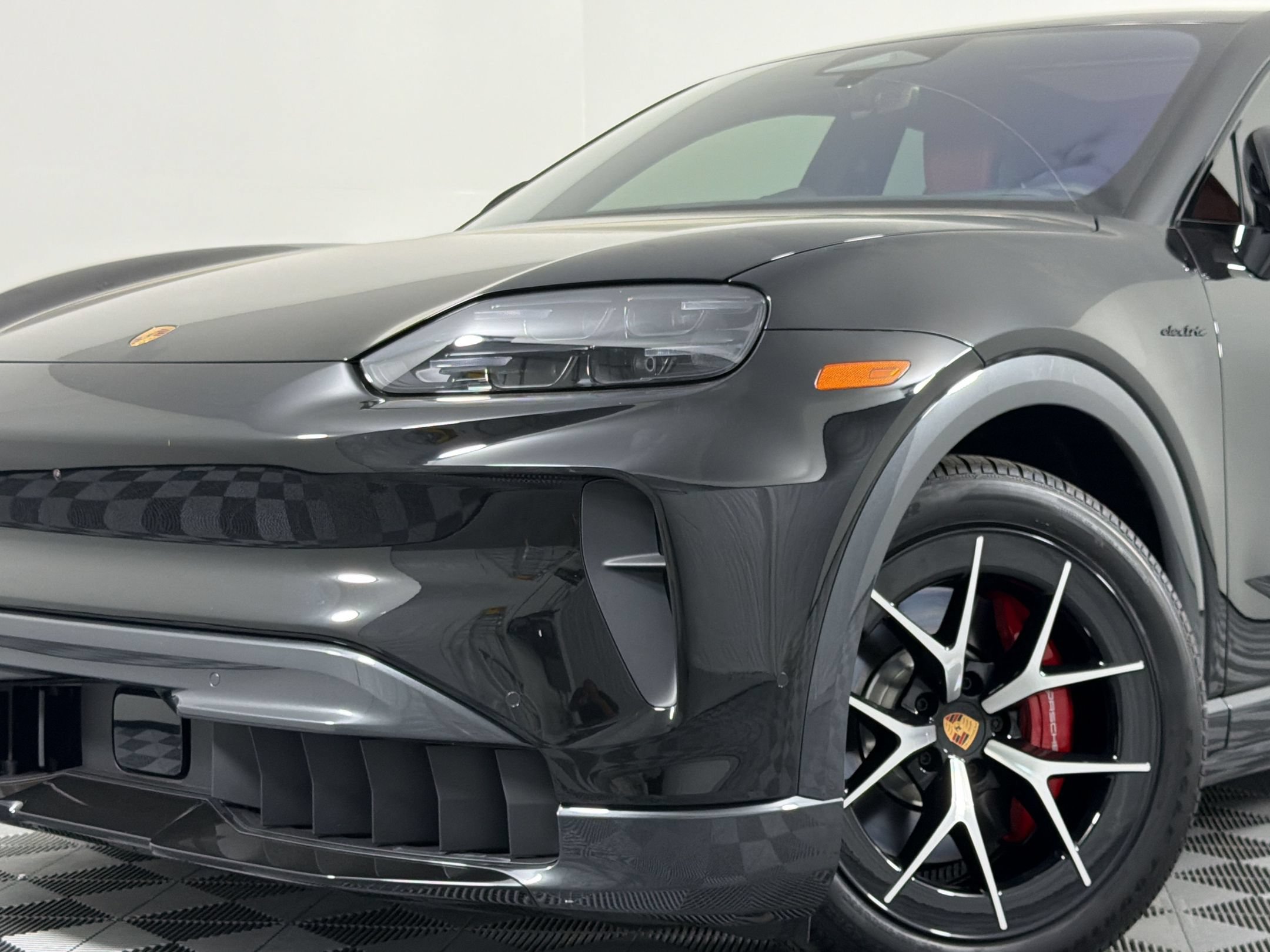 New 2026 Porsche Cayenne S AWD/4WD image 12
