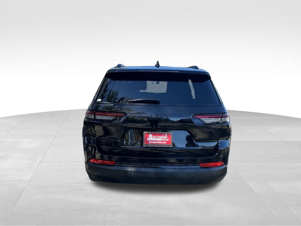 New 2025 Jeep Grand Cherokee L Altitude image 5