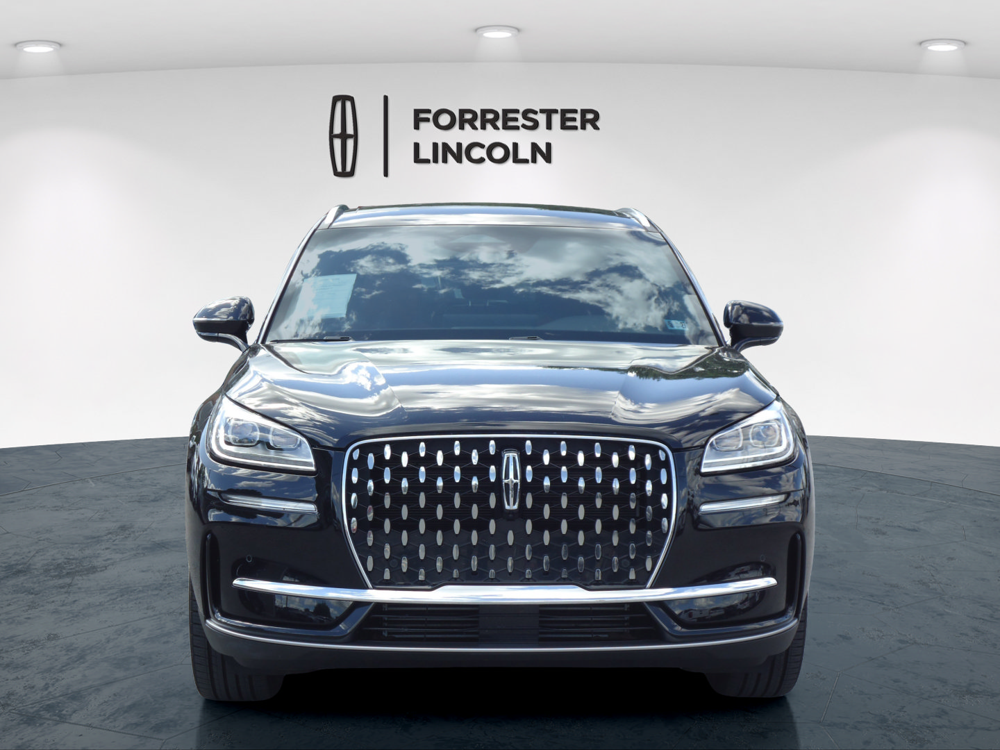 Certified 2023 Lincoln Corsair Reserve w/ Equipment Group 201A AWD/4WD image 8