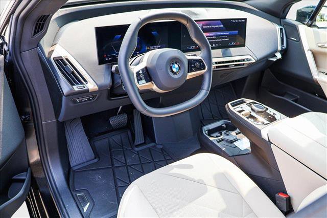 Used 2026 BMW iX xDrive60 image 10