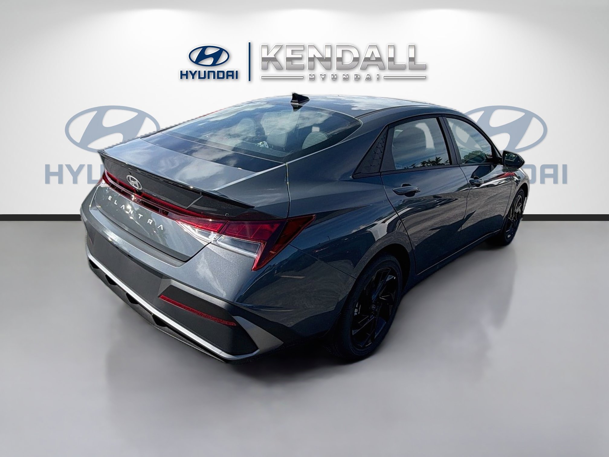 New 2026 Hyundai Elantra SEL Sport FWD image 6