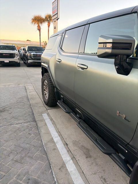 Used 2024 GMC Hummer EV 3X w/ Extreme Off-Road Package image 4