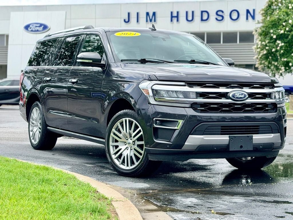 Used 2024 Ford Expedition Max Limited AWD/4WD image 2
