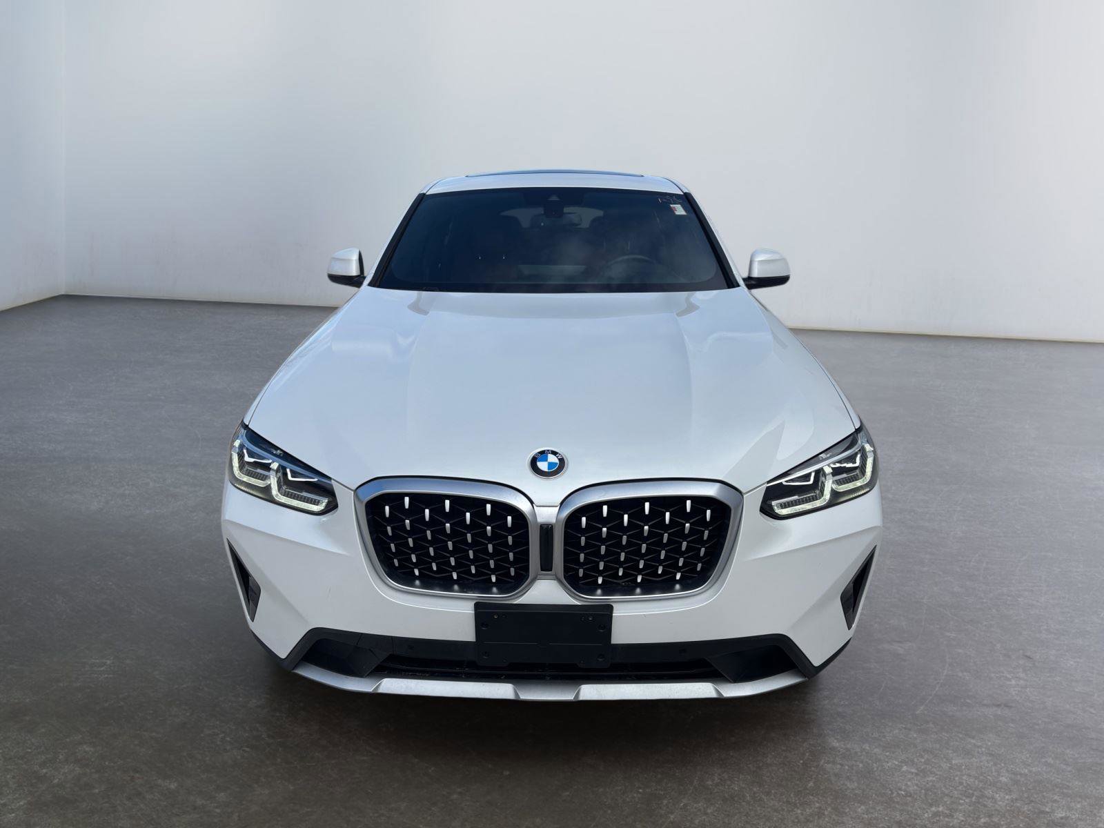 Used 2022 BMW X4 xDrive30i w/ Convenience Package image 10