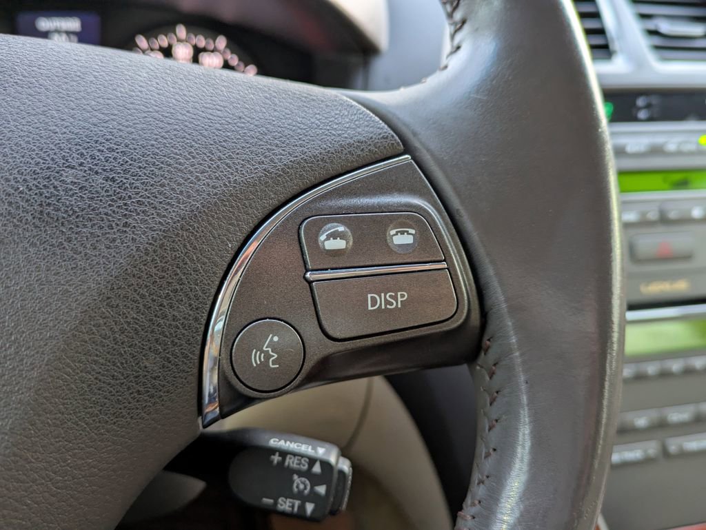Used 2010 Lexus ES 350 FWD image 25
