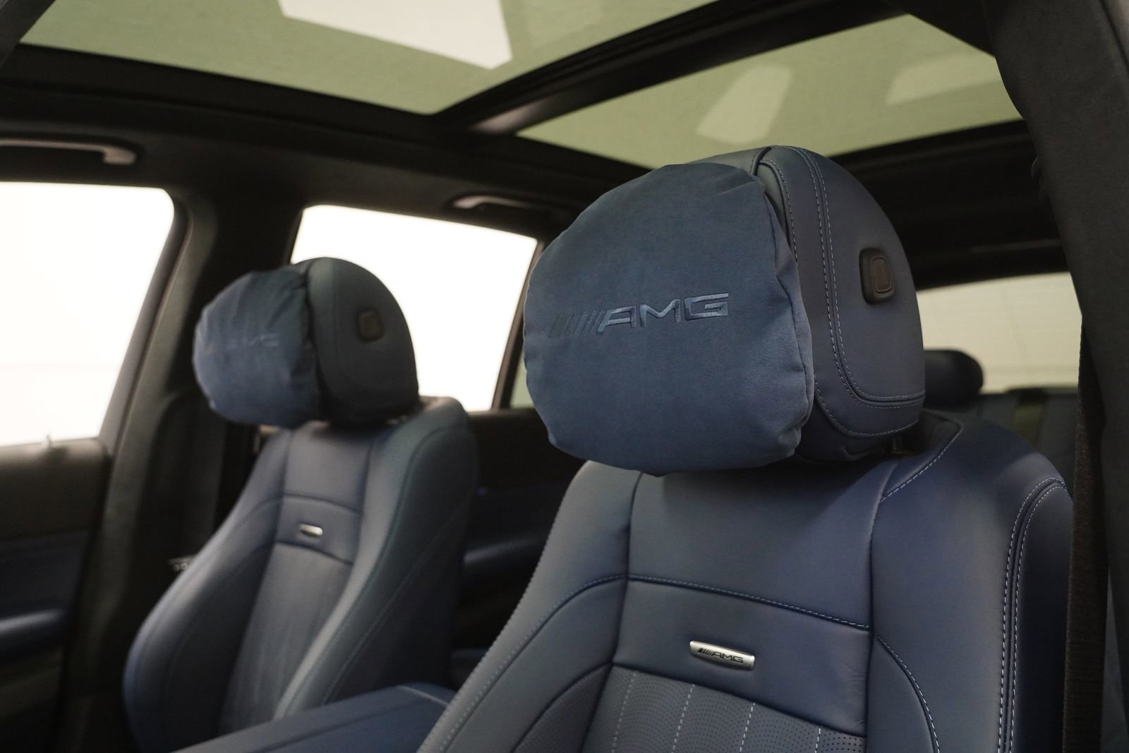 New 2026 Mercedes-Benz GLE 63 AMG S image 16