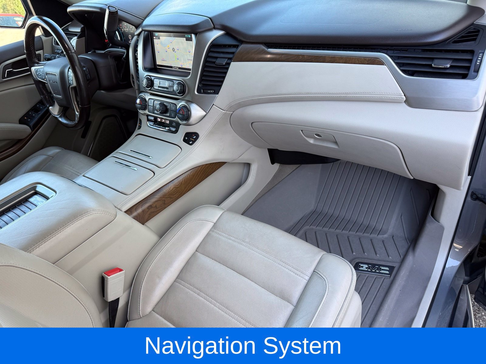 Used 2019 GMC Yukon Denali w/ Open Road Package AWD/4WD image 27