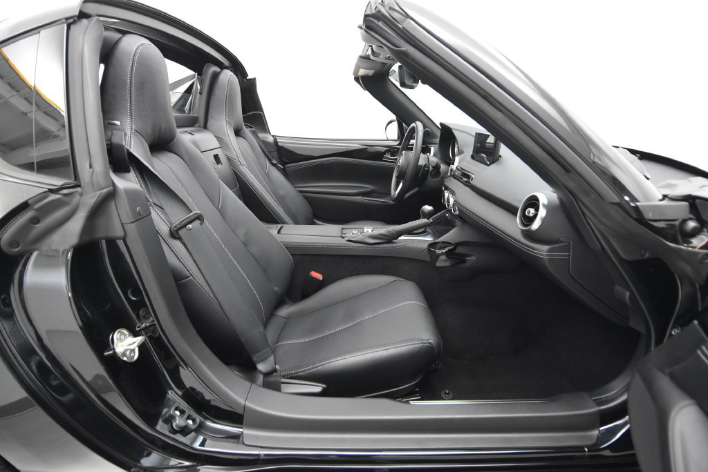 Certified 2025 MAZDA MX-5 Miata RF Grand Touring RWD image 26