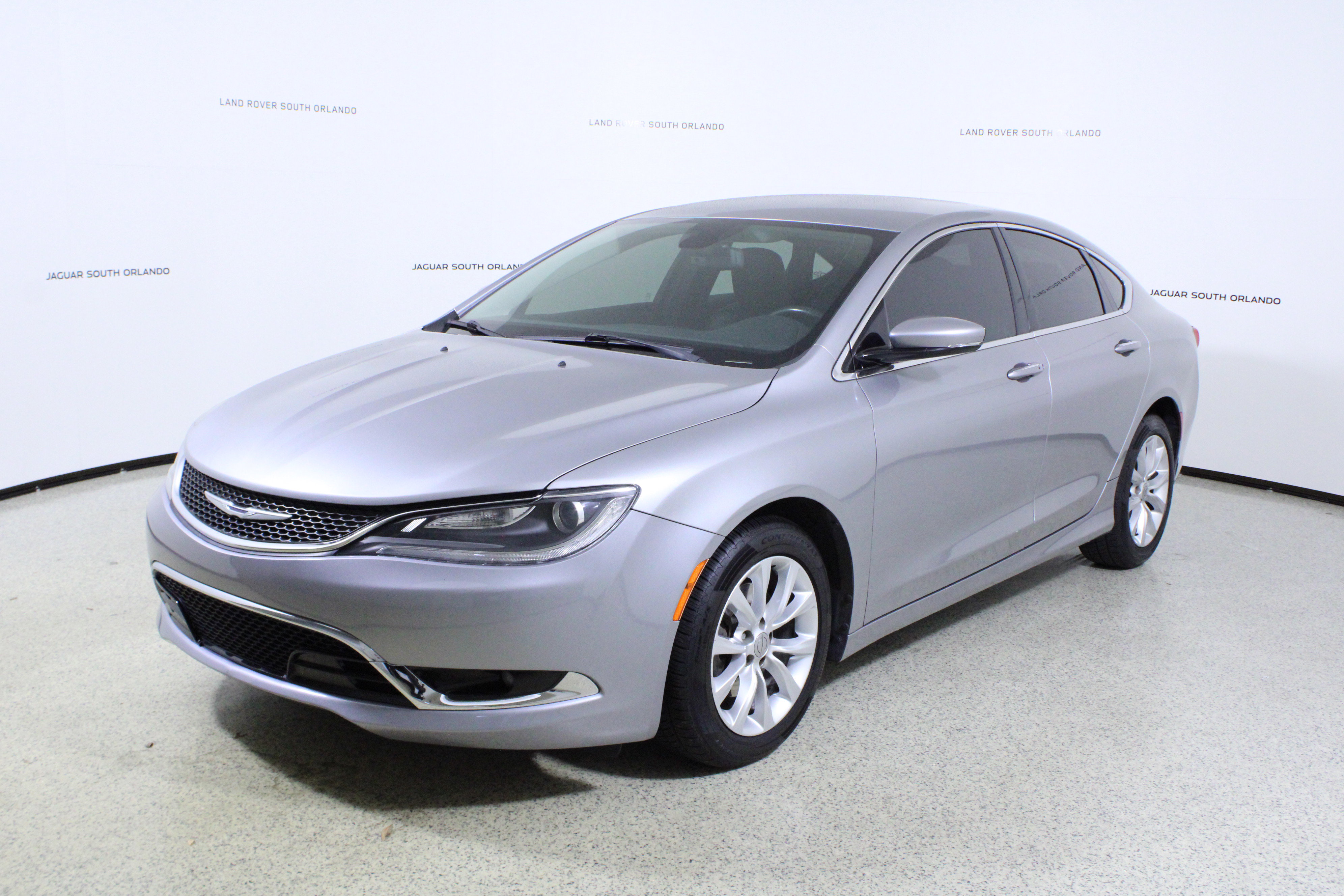 Used 2015 Chrysler 200 C w/ Navigation & Sound Group I image 4