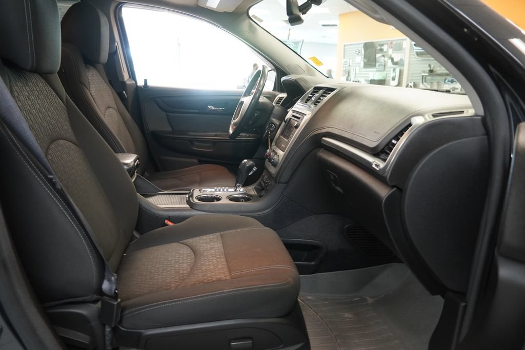 Used 2013 GMC Acadia SLE FWD image 38